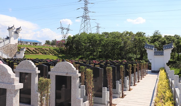 撫順墓地實景