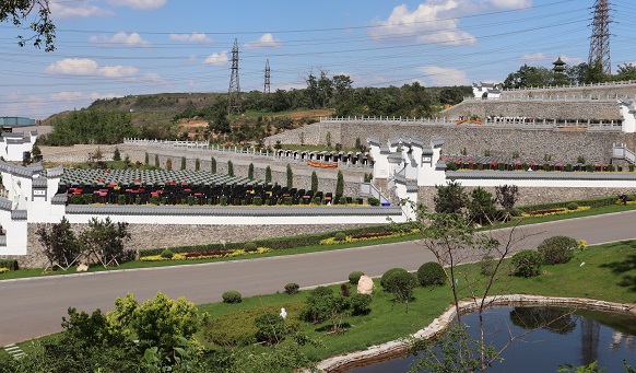 撫順墓地實景 撫順墓地實景