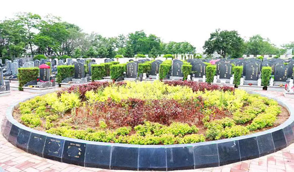 沈陽墓園實(shí)景 沈陽墓園實(shí)景