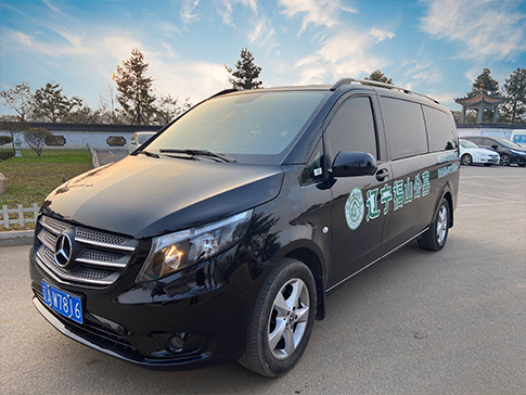 到沈陽墓地安葬拉骨灰盒可以用自己家車嗎？