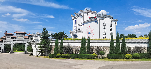 撫順墓園最早的墓