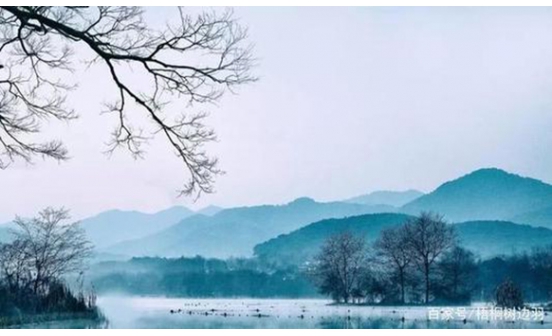 下葬時(shí)墓穴內(nèi)擺什么？